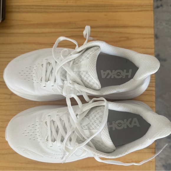 HOKA All-White Clifton 10 - Picture 7 of 8
